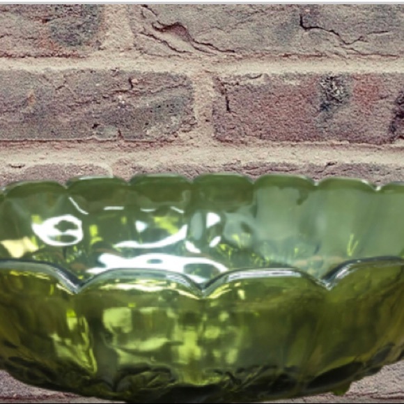 Large Oval Indiana Glass Footed Bowl - Picture 3 of 7